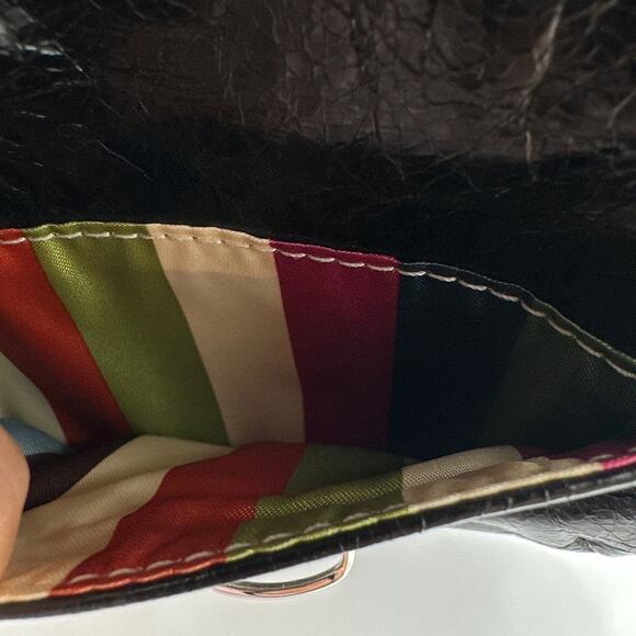 y2k COACH Poppy Black Leather Push Lock Oval Wristlet Zip - Picture 8 of 14